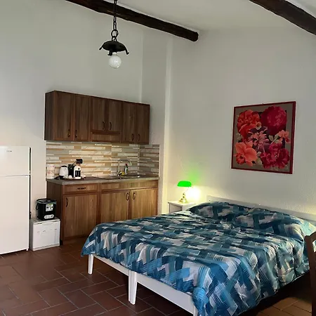 Farm stay Fornace Certosa- A1 *
